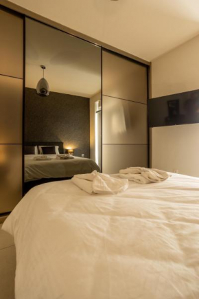 AIOLOS GLYFADA super lux suite 5 sea view